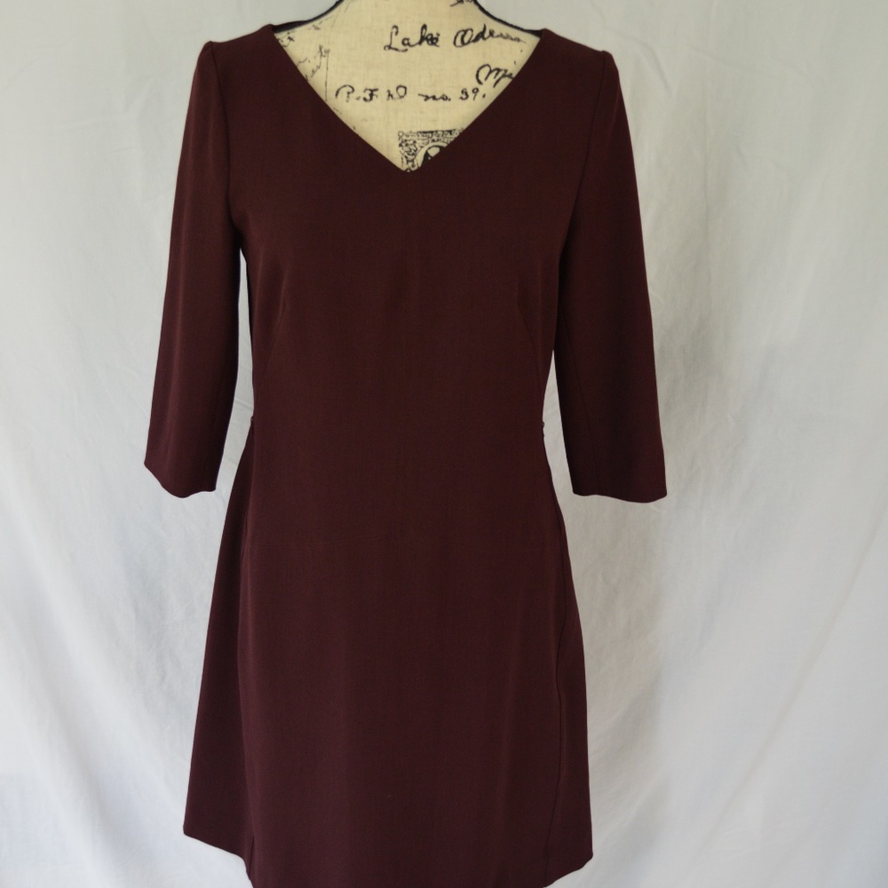 MM Lafleur size 8 EUC 3/4 sleeve a line dress wine